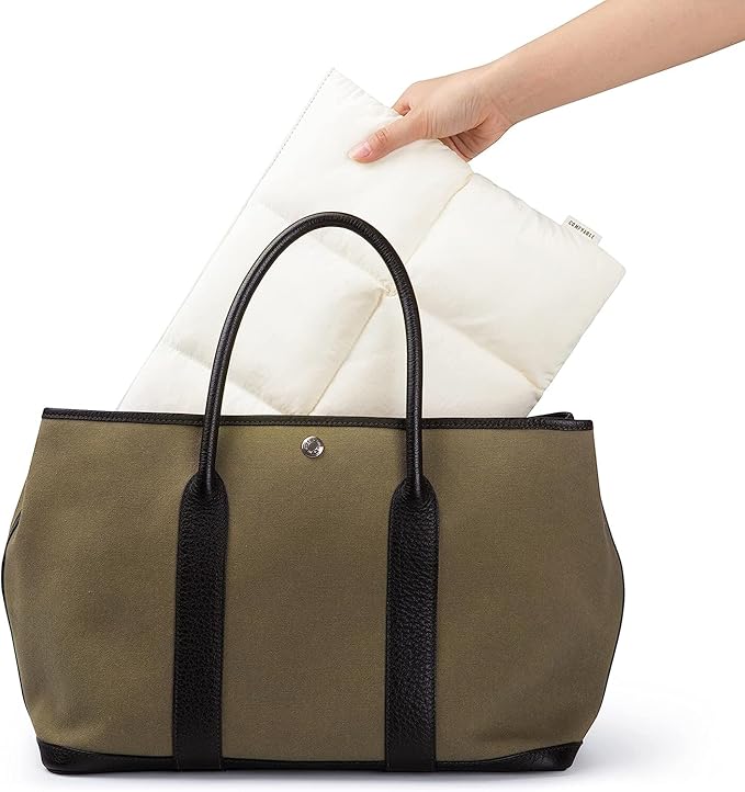 Puffin Laptop Sleeve (Bone)