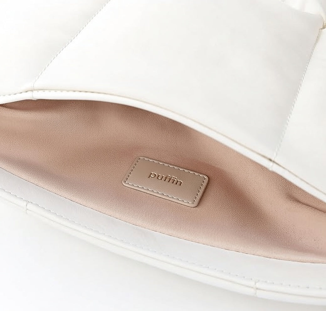 Puffin Laptop Sleeve (Bone)